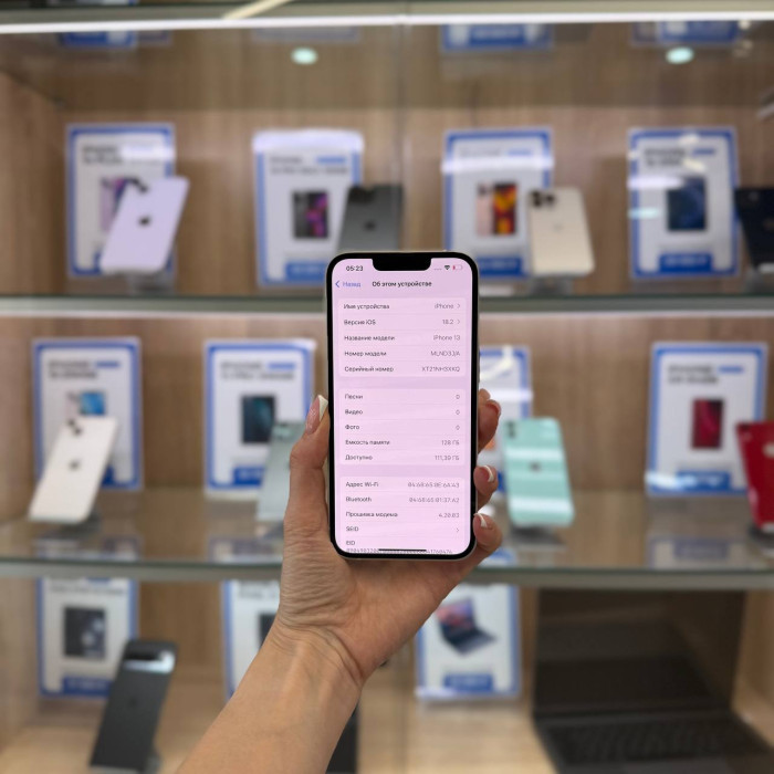 Б/у Смартфон Apple iPhone 13 128GB White EU | Фото 2 из 5