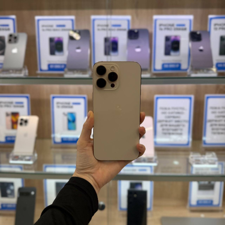 Б/у Смартфон Apple iPhone 16 Pro Max 256GB Desert Titanium (Пустынный титан)