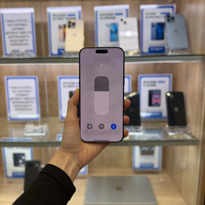 Уценка Смартфон Apple iPhone 16 Pro Max 256GB Натуральный титан (Natural Titanium) nano SIM + eSIM