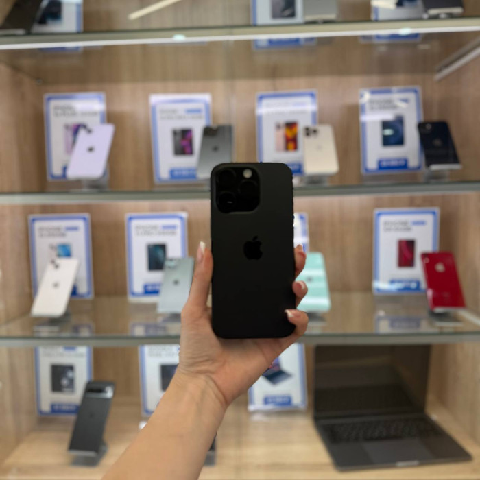 Уценка Apple iPhone 16 Pro 128GB Черный (Black Titanium) nano SIM + eSIM | Фото 1 из 2