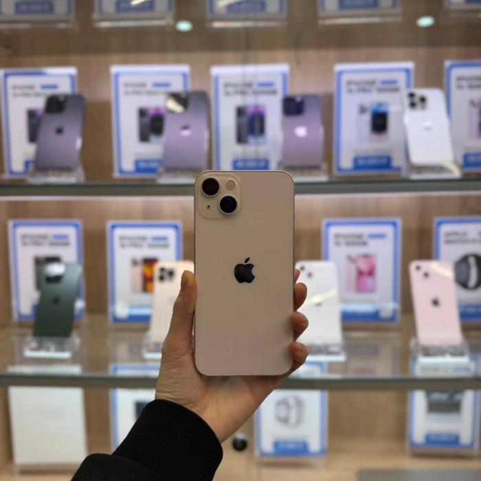 Б/у Смартфон Apple iPhone 13 128GB Розовый