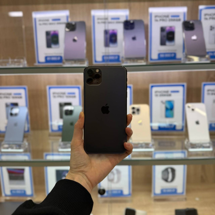 Б/У Смартфон Apple iPhone 11 Pro Max 64GB Серый космос