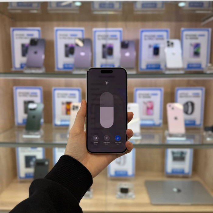 Б/У Смартфон Apple iPhone 15 Pro 128GB Белый Титан (White Titanium)